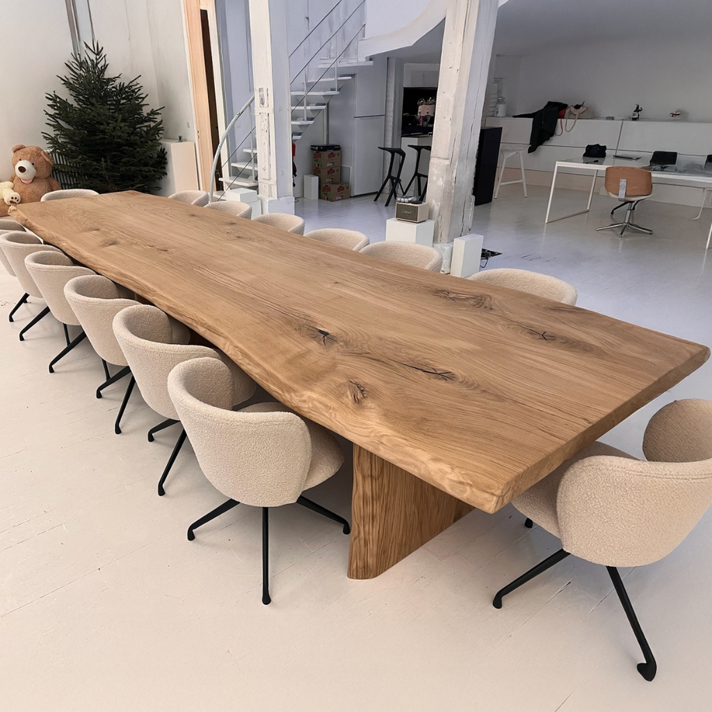 Table de réunion et de conférence en chêne massif